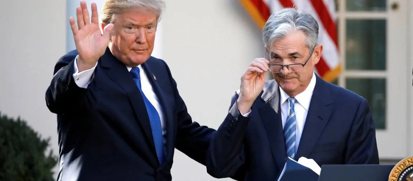 Διαφωνία Τραμπ και Ομοσπονδιακής Τράπεζας για τα επιτόκια: «Αρνητικά» τα θέλει ο Λευκός Οίκος